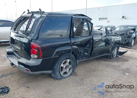 2005 Chevrolet Trailblazer Lt from USA, damaged, VIN 1GNDS13S352134194